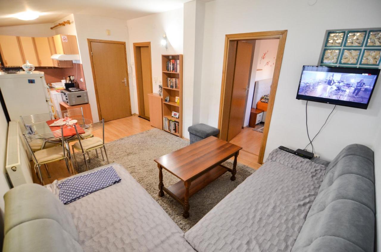 Blacksmith Apartment + Free Private Parking SJJ Eksteriør bilde